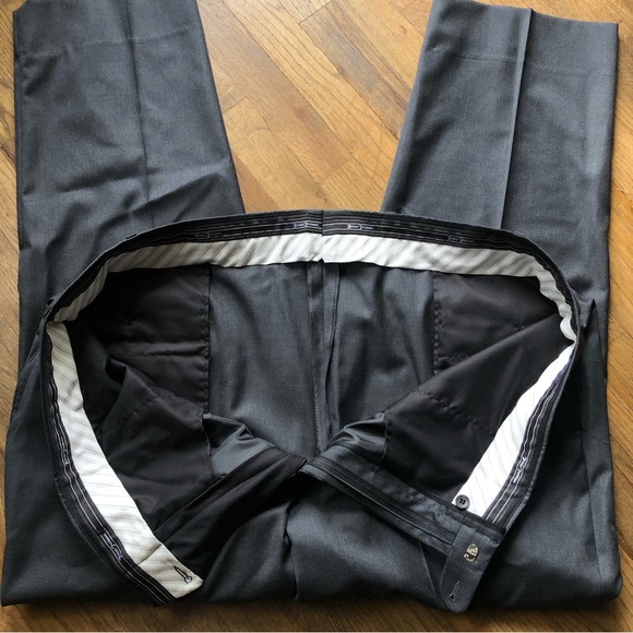 Hickey Freeman - Picture 6 of 16